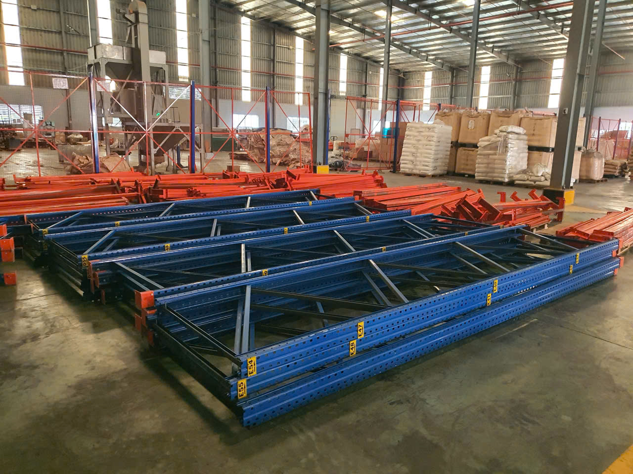 kệ pallet cũ thanh lý 