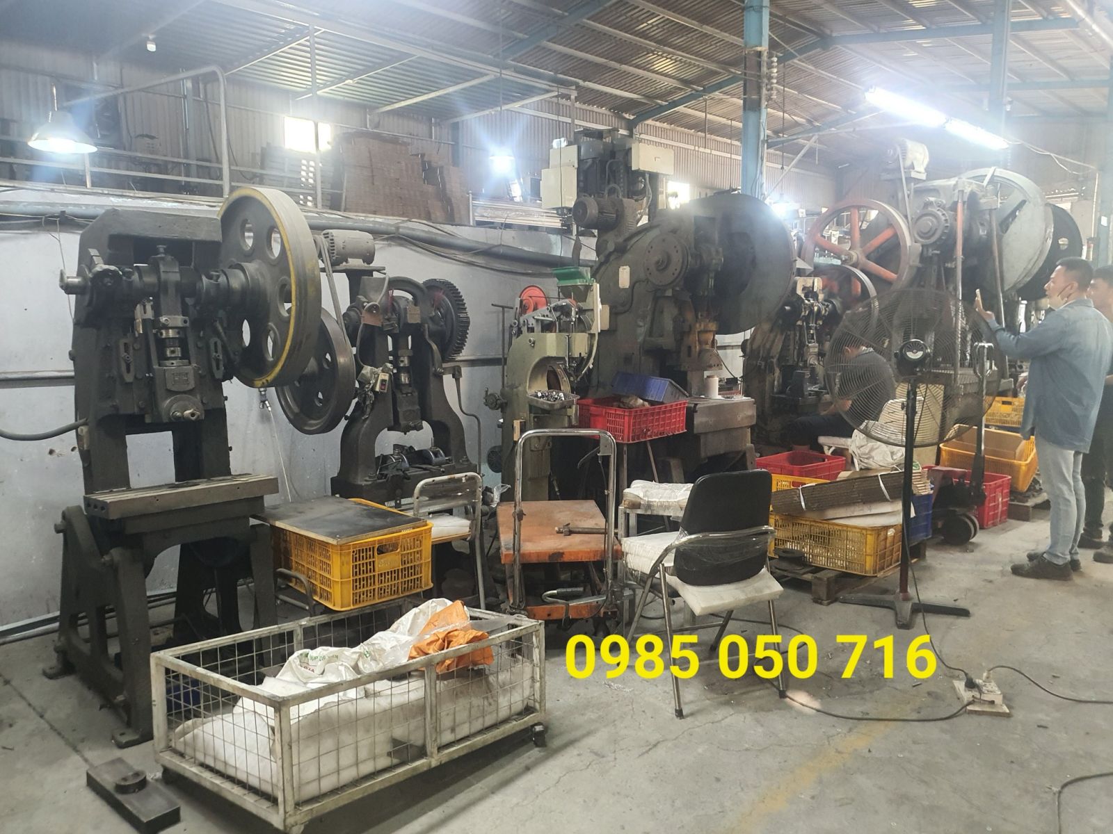 mua máy móc cơ khí tồn kho