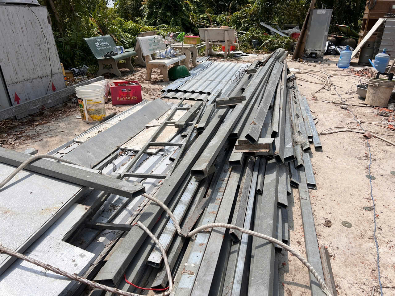 mua phế liệu sắt tại trà vinh