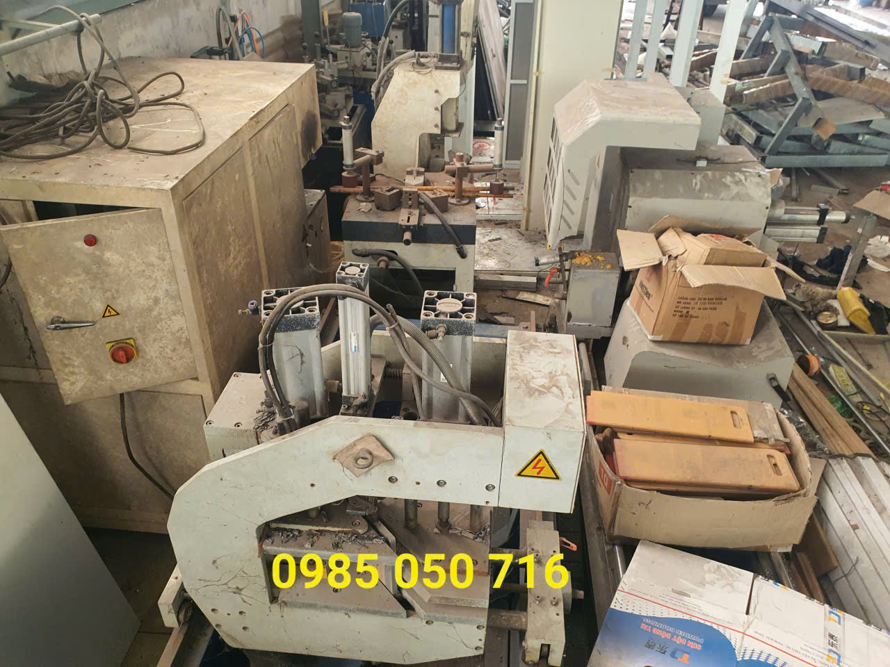 phế liệu máy móc cũ 