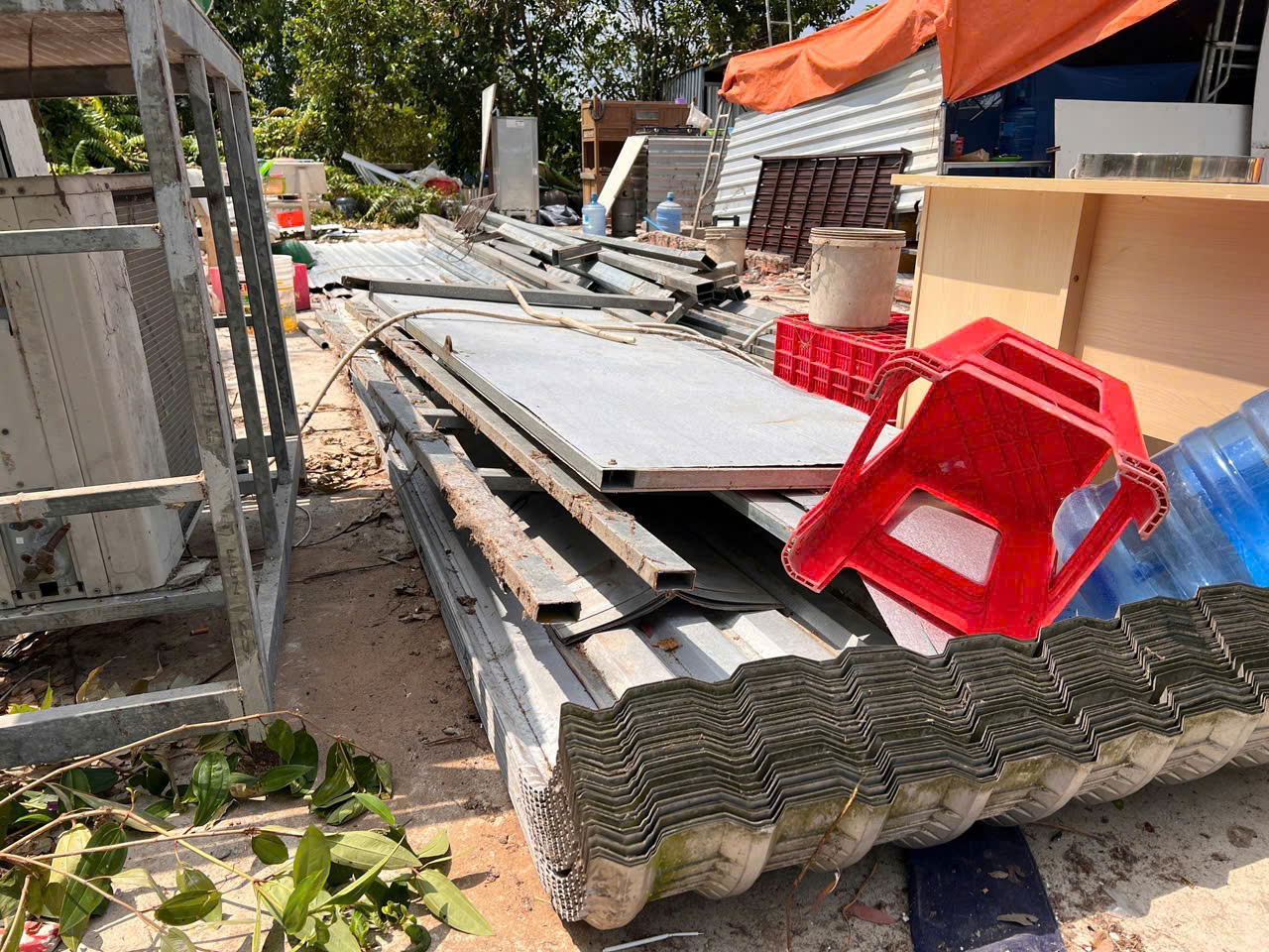 phế liệu trà vinh