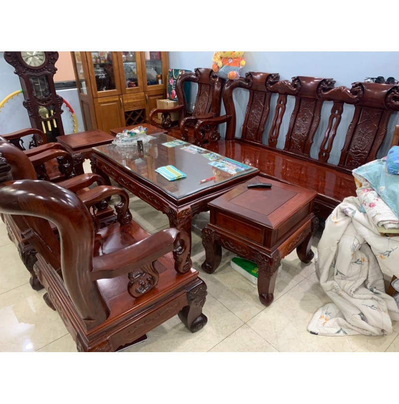 thu mua bàn ghế gỗ cũ 
