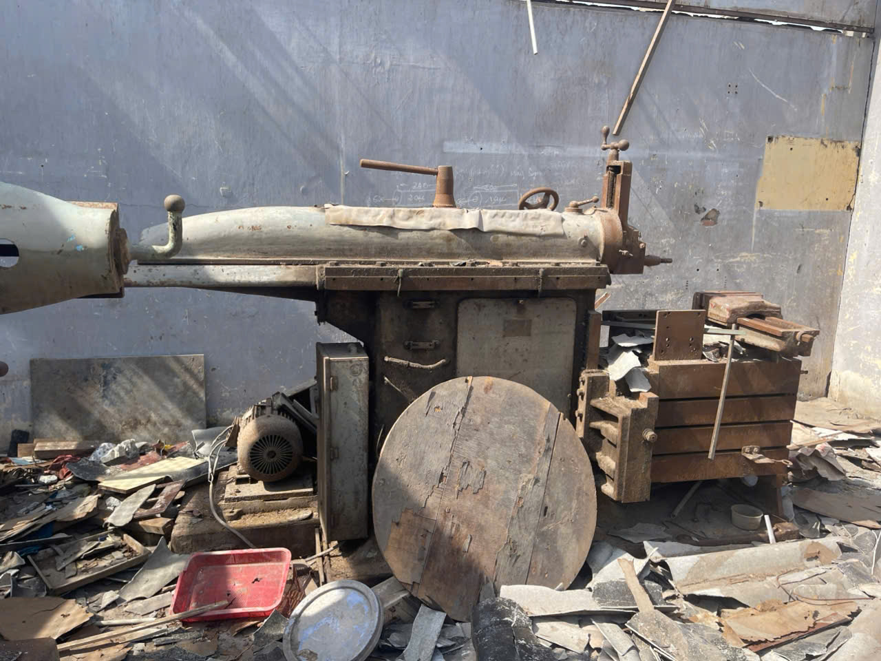 thu mua máy móc cũ quận phú nhuận 